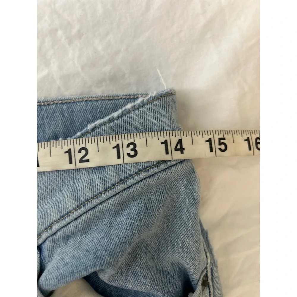 Abercrombie Fitch Womens The Dad High Rise Cross Over Light Wash Jeans Size 6S - Picture 5 of 10